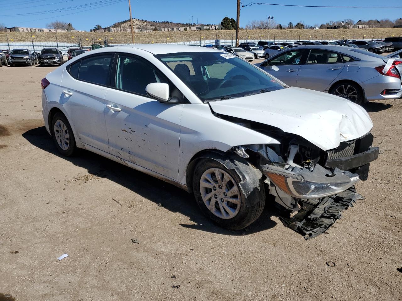 Photo 3 VIN: 5NPD74LFXJH383258 - HYUNDAI ELANTRA 