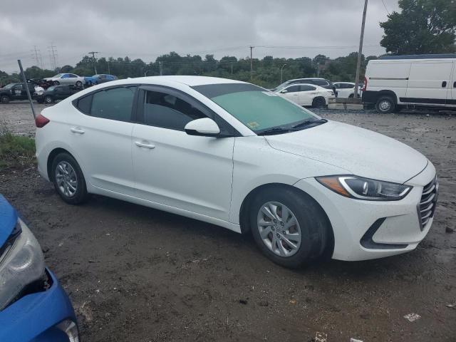 Photo 3 VIN: 5NPD74LFXJH390758 - HYUNDAI ELANTRA SE 