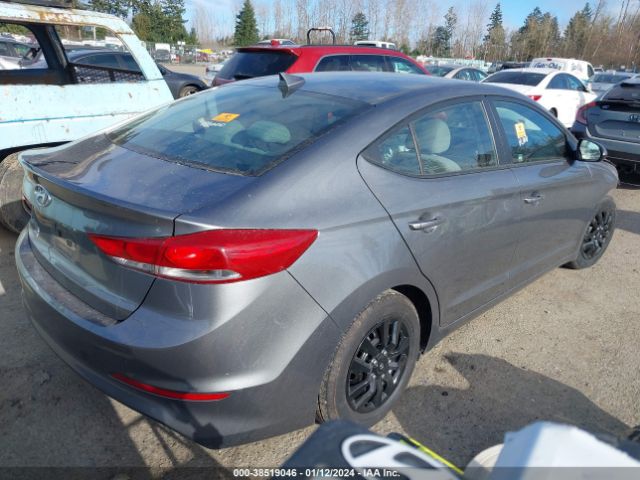 Photo 3 VIN: 5NPD74LFXJH395961 - HYUNDAI ELANTRA 