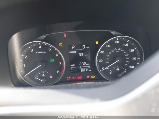 Photo 6 VIN: 5NPD74LFXJH395961 - HYUNDAI ELANTRA 