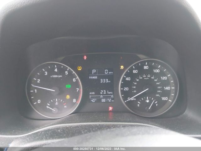 Photo 6 VIN: 5NPD74LFXJH403038 - HYUNDAI ELANTRA 