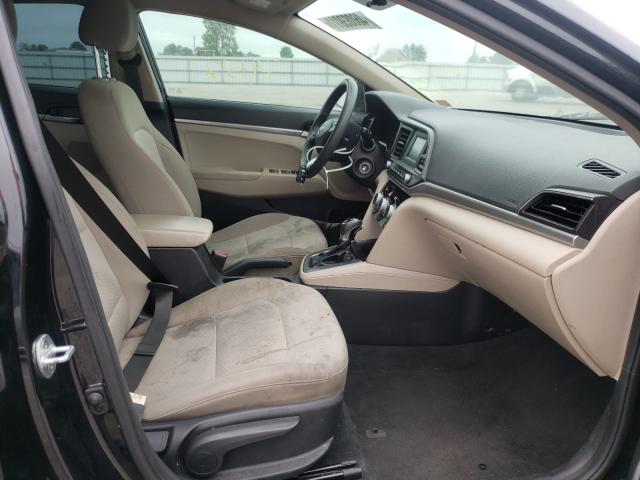 Photo 4 VIN: 5NPD74LFXKH413120 - HYUNDAI ELANTRA SE 