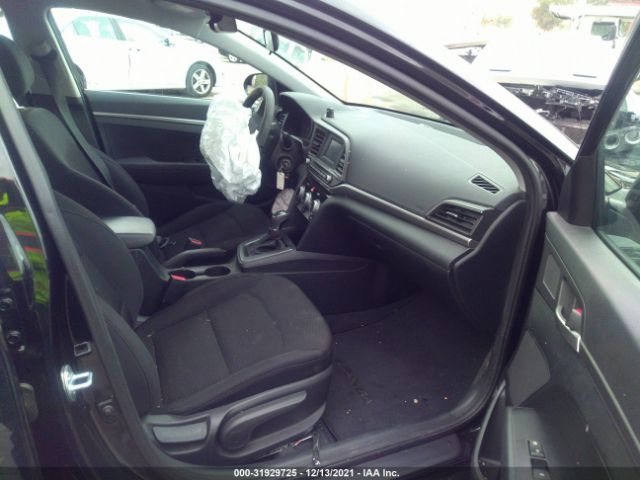 Photo 4 VIN: 5NPD74LFXKH415403 - HYUNDAI ELANTRA 