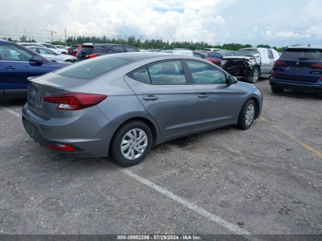 Photo 3 VIN: 5NPD74LFXKH415529 - HYUNDAI ELANTRA 