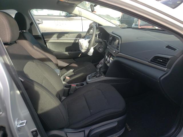 Photo 4 VIN: 5NPD74LFXKH431021 - HYUNDAI ELANTRA SE 