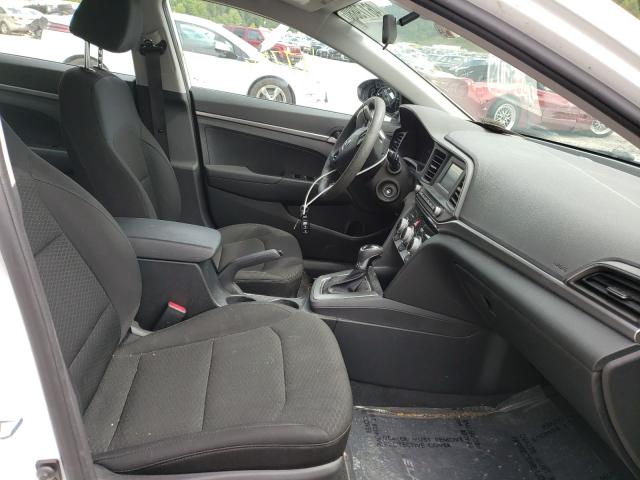 Photo 4 VIN: 5NPD74LFXKH432105 - HYUNDAI ELANTRA SE 