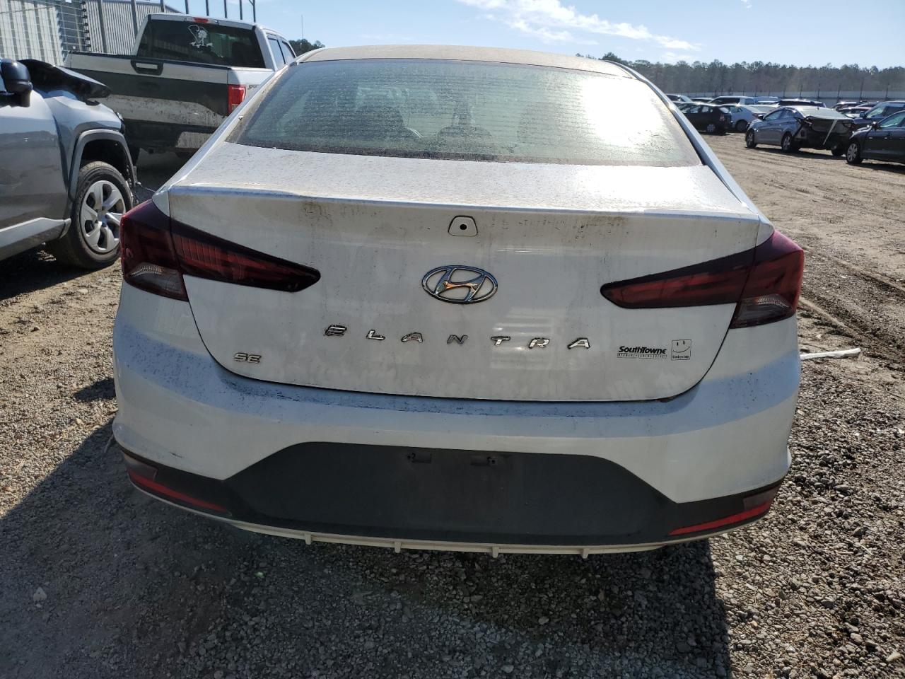 Photo 5 VIN: 5NPD74LFXKH433495 - HYUNDAI ELANTRA 