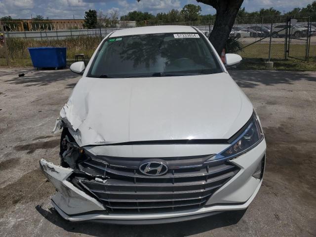 Photo 4 VIN: 5NPD74LFXKH434274 - HYUNDAI ELANTRA SE 