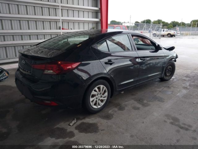 Photo 3 VIN: 5NPD74LFXKH441144 - HYUNDAI ELANTRA 