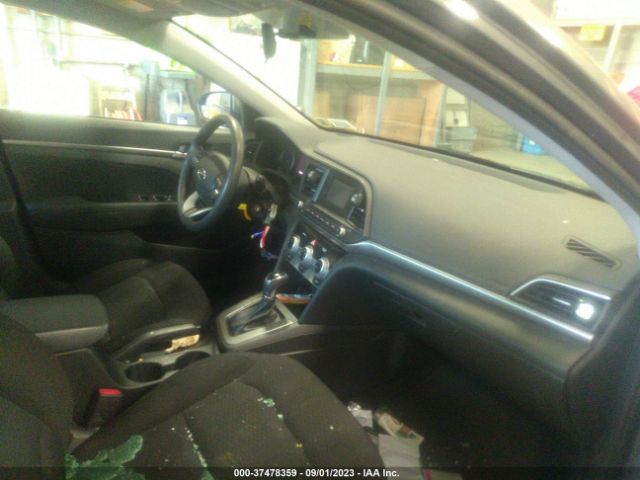 Photo 4 VIN: 5NPD74LFXKH450085 - HYUNDAI ELANTRA 