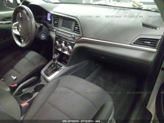 Photo 4 VIN: 5NPD74LFXKH451639 - HYUNDAI ELANTRA 