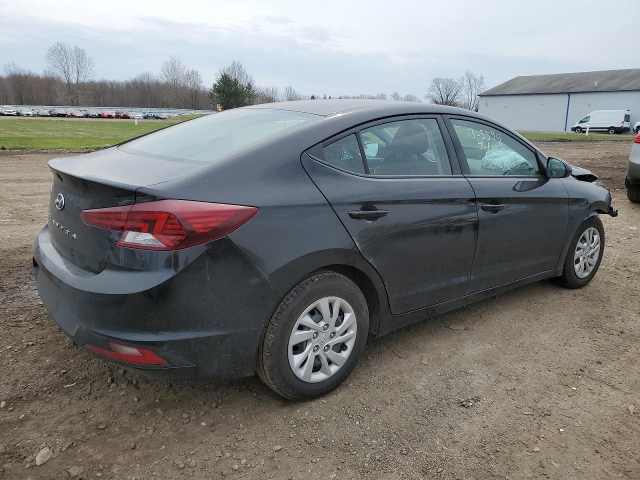 Photo 2 VIN: 5NPD74LFXKH466593 - HYUNDAI ELANTRA 