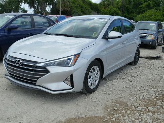 Photo 1 VIN: 5NPD74LFXKH472605 - HYUNDAI ELANTRA SE 