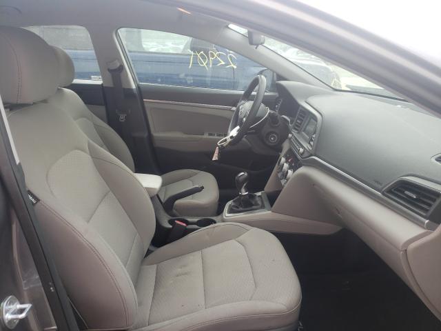 Photo 4 VIN: 5NPD74LFXKH474371 - HYUNDAI ELANTRA SE 