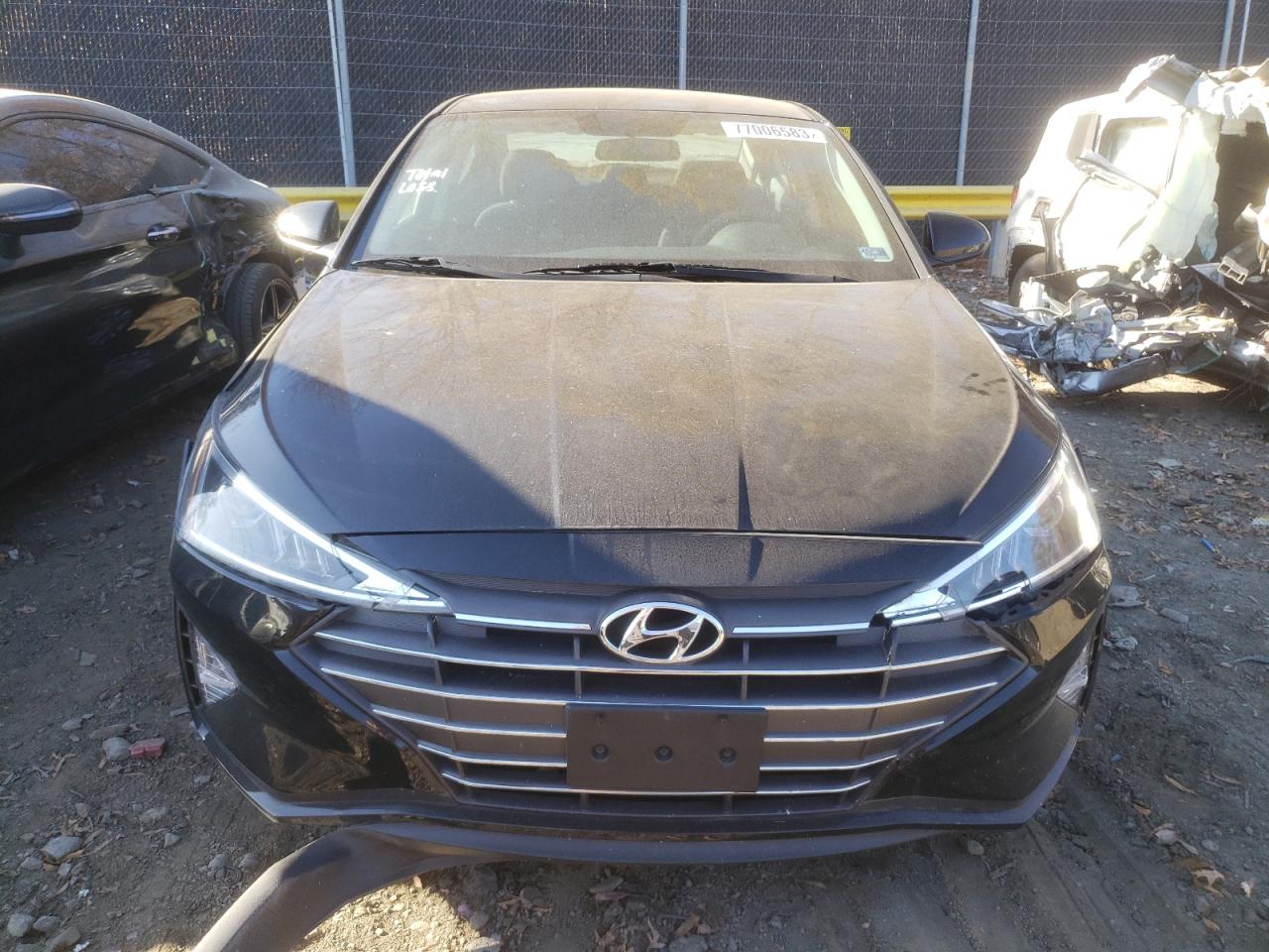 Photo 4 VIN: 5NPD74LFXKH477187 - HYUNDAI ELANTRA 