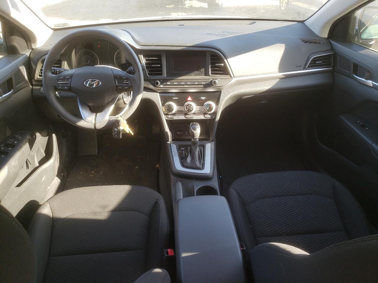 Photo 7 VIN: 5NPD74LFXKH477187 - HYUNDAI ELANTRA 