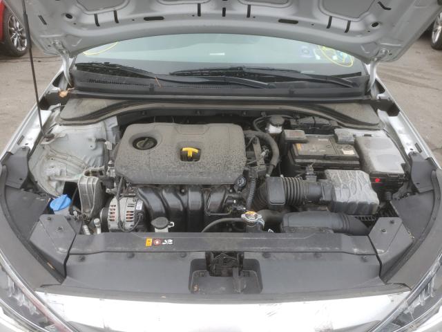 Photo 6 VIN: 5NPD74LFXLH529368 - HYUNDAI ELANTRA SE 