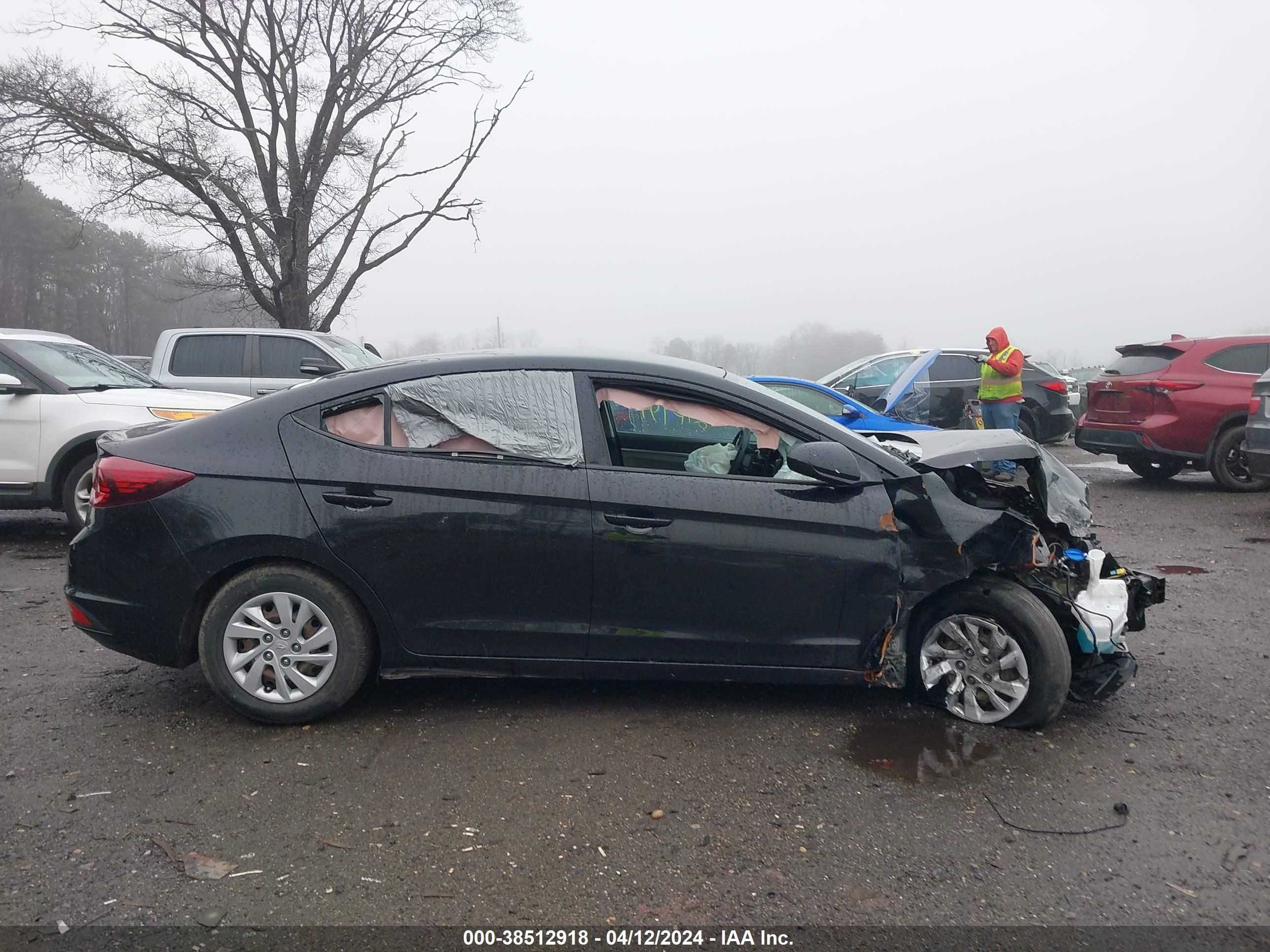 Photo 12 VIN: 5NPD74LFXLH531718 - HYUNDAI ELANTRA 