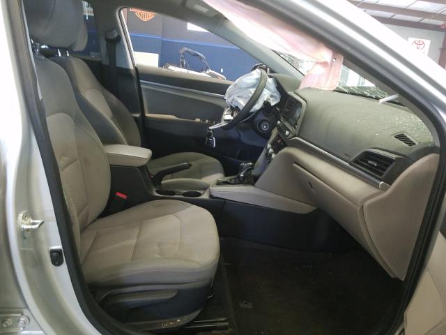 Photo 4 VIN: 5NPD74LFXLH540063 - HYUNDAI ELANTRA SE 