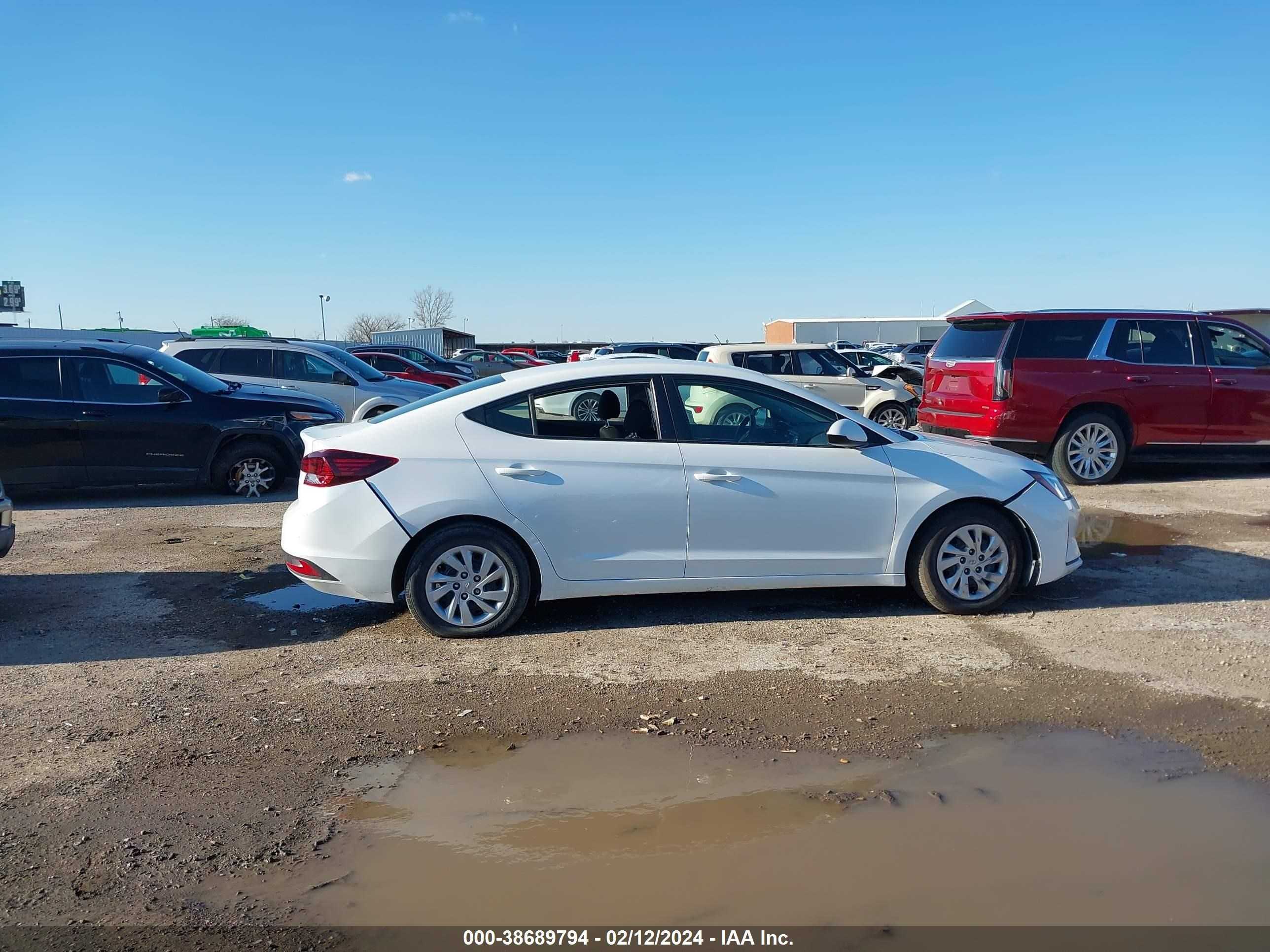 Photo 11 VIN: 5NPD74LFXLH602917 - HYUNDAI ELANTRA 