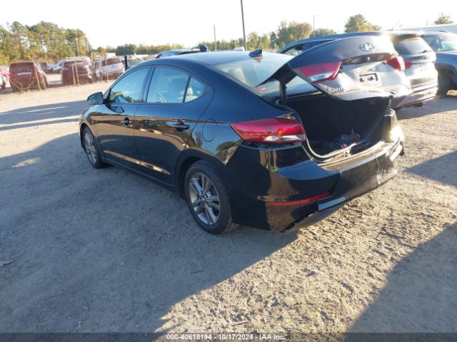 Photo 2 VIN: 5NPD84LF0HH011757 - HYUNDAI ELANTRA 