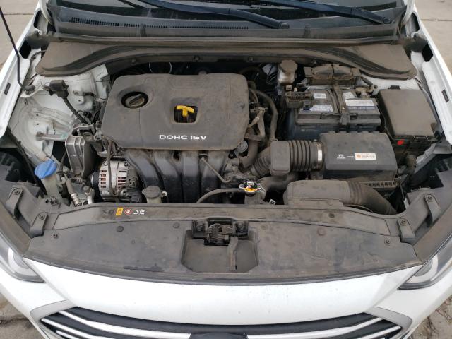 Photo 6 VIN: 5NPD84LF0HH015162 - HYUNDAI ELANTRA SE 