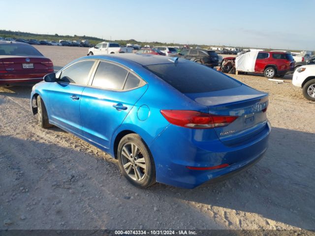 Photo 2 VIN: 5NPD84LF0HH015310 - HYUNDAI ELANTRA 