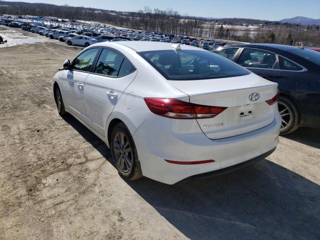 Photo 2 VIN: 5NPD84LF0HH017767 - HYUNDAI ELANTRA 