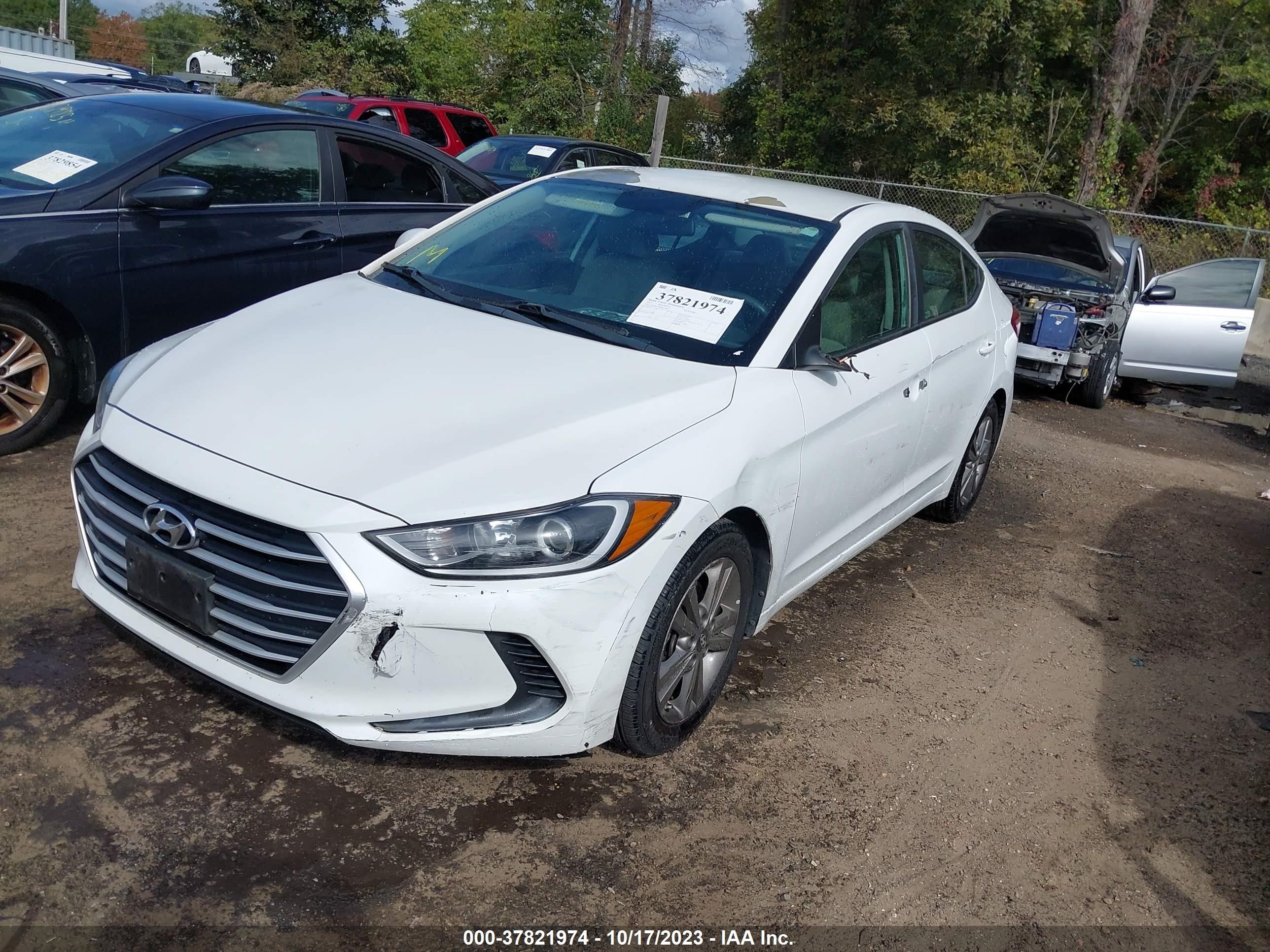 Photo 1 VIN: 5NPD84LF0HH021785 - HYUNDAI ELANTRA 