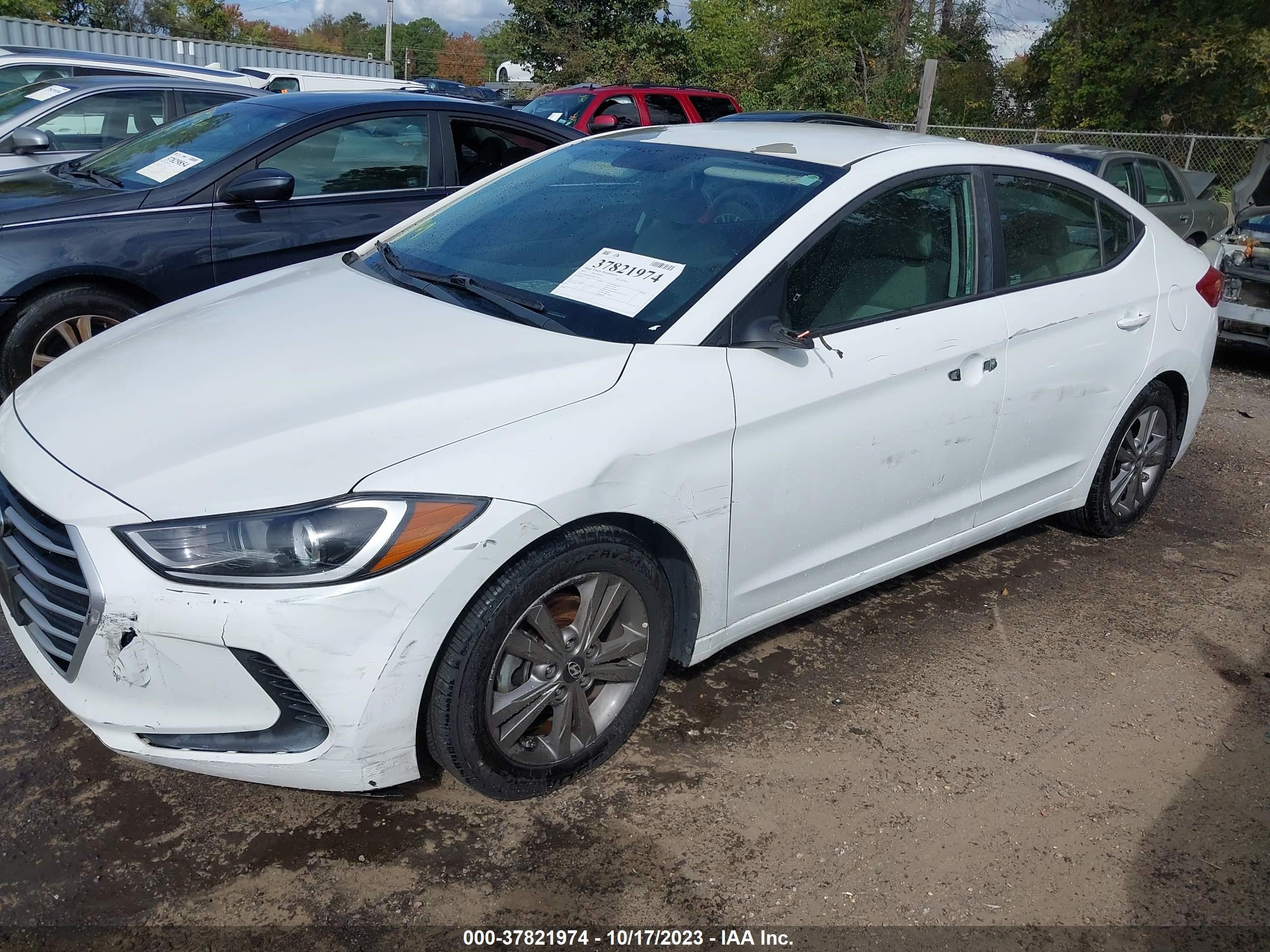 Photo 5 VIN: 5NPD84LF0HH021785 - HYUNDAI ELANTRA 