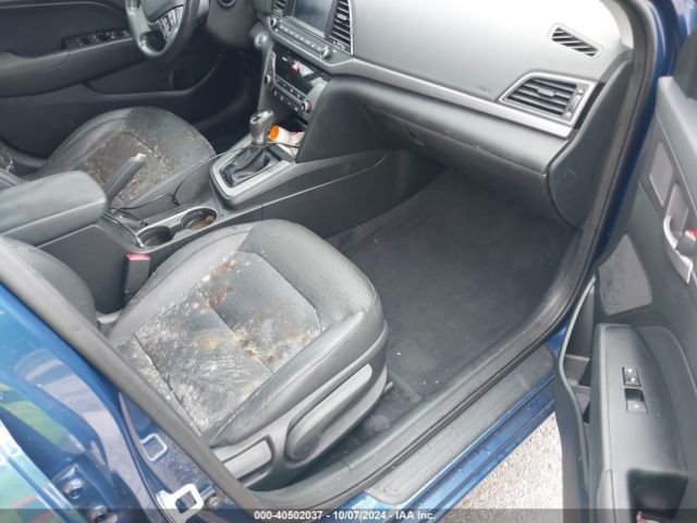 Photo 4 VIN: 5NPD84LF0HH023326 - HYUNDAI ELANTRA 