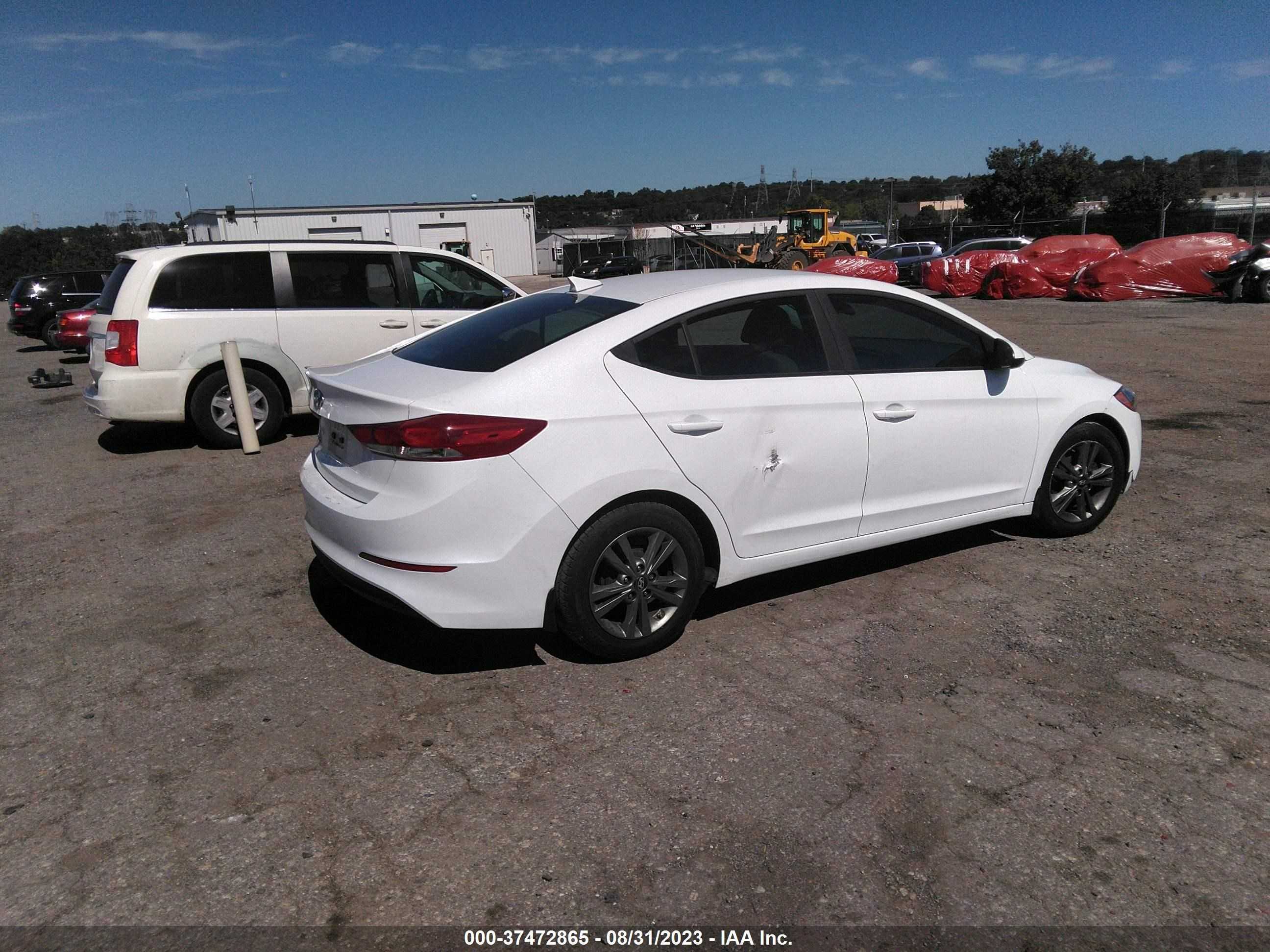 Photo 3 VIN: 5NPD84LF0HH033189 - HYUNDAI ELANTRA 