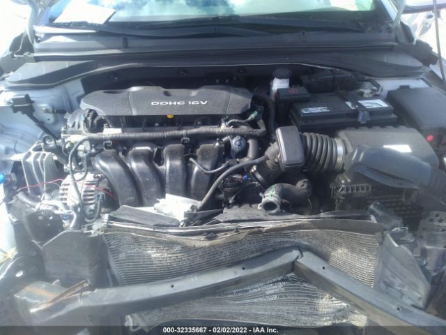 Photo 9 VIN: 5NPD84LF0HH038909 - HYUNDAI ELANTRA 