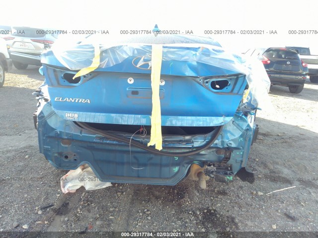 Photo 5 VIN: 5NPD84LF0HH041227 - HYUNDAI ELANTRA 