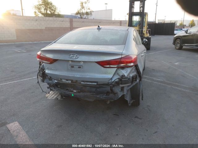 Photo 3 VIN: 5NPD84LF0HH044502 - HYUNDAI ELANTRA 