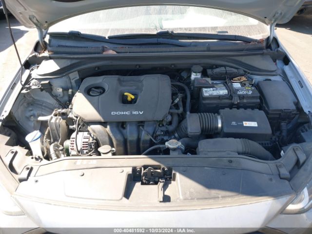 Photo 9 VIN: 5NPD84LF0HH044502 - HYUNDAI ELANTRA 