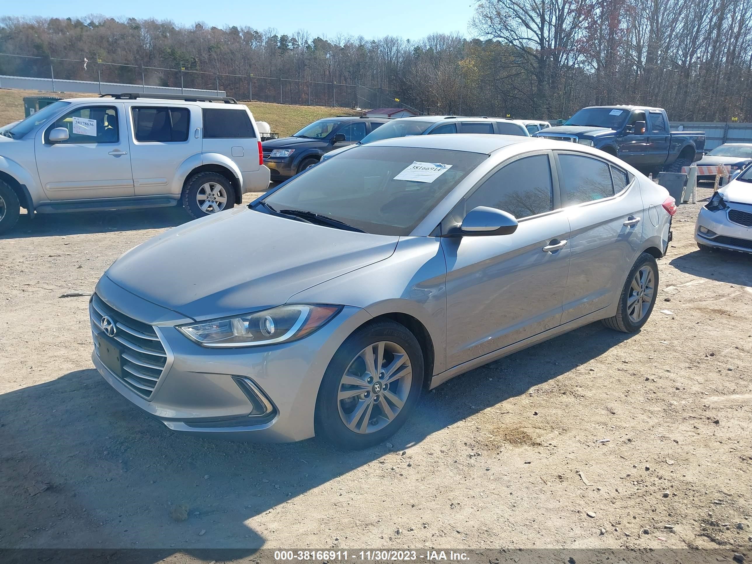 Photo 1 VIN: 5NPD84LF0HH050865 - HYUNDAI ELANTRA 