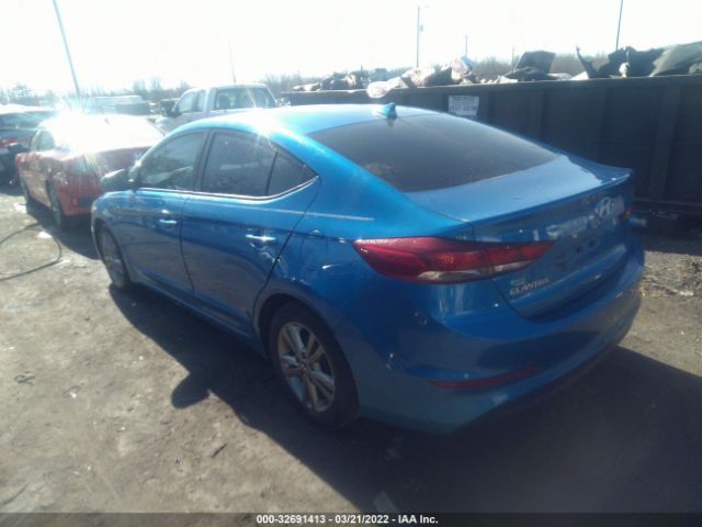 Photo 2 VIN: 5NPD84LF0HH051689 - HYUNDAI ELANTRA 