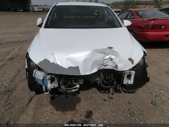 Photo 5 VIN: 5NPD84LF0HH051918 - HYUNDAI ELANTRA 