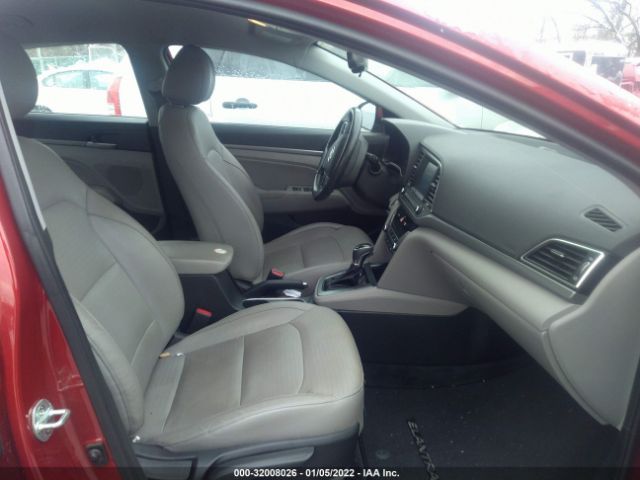 Photo 4 VIN: 5NPD84LF0HH052423 - HYUNDAI ELANTRA 