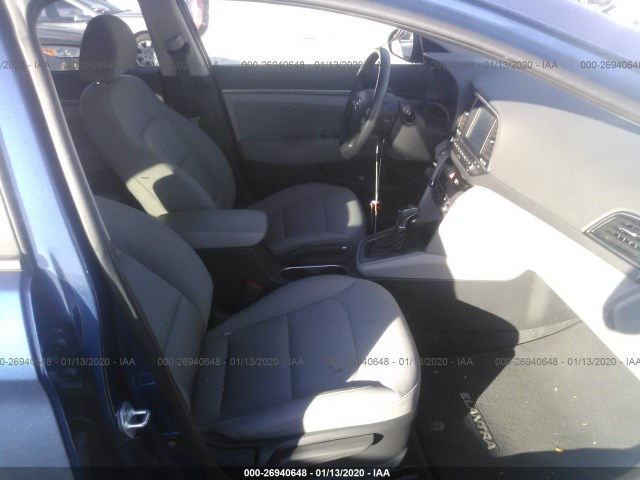 Photo 4 VIN: 5NPD84LF0HH053071 - HYUNDAI ELANTRA 