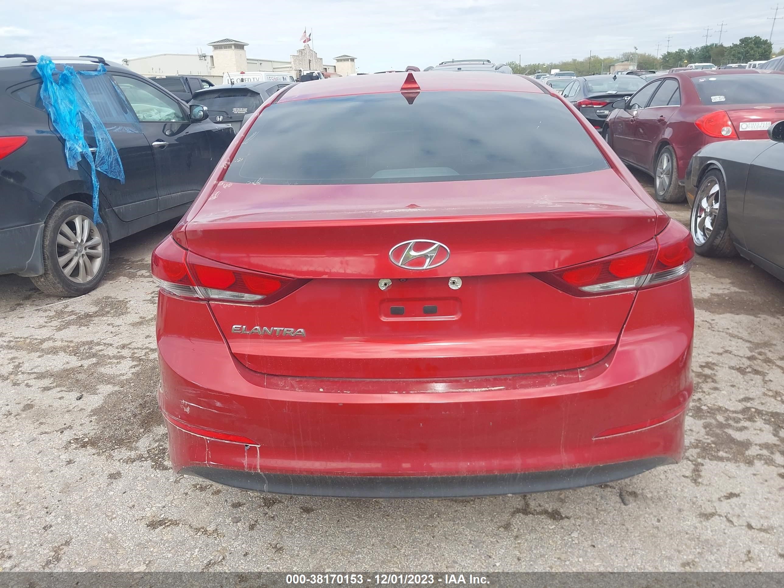 Photo 15 VIN: 5NPD84LF0HH053622 - HYUNDAI ELANTRA 