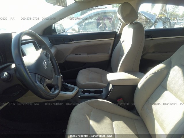 Photo 4 VIN: 5NPD84LF0HH057248 - HYUNDAI ELANTRA 