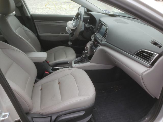 Photo 4 VIN: 5NPD84LF0HH073255 - HYUNDAI ELANTRA SE 