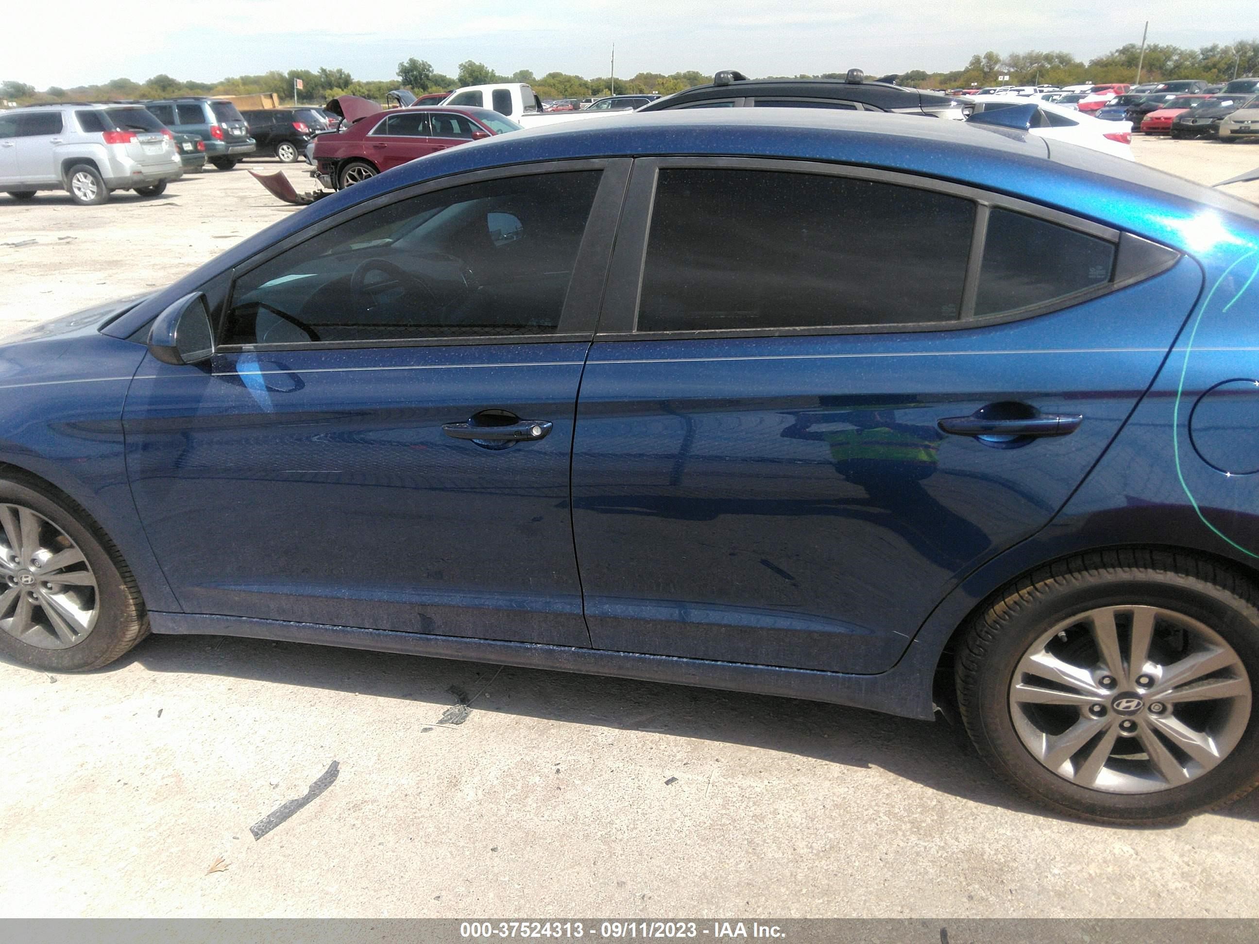 Photo 13 VIN: 5NPD84LF0HH079511 - HYUNDAI ELANTRA 