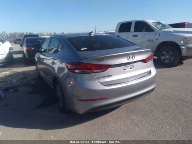 Photo 2 VIN: 5NPD84LF0HH085437 - HYUNDAI ELANTRA 