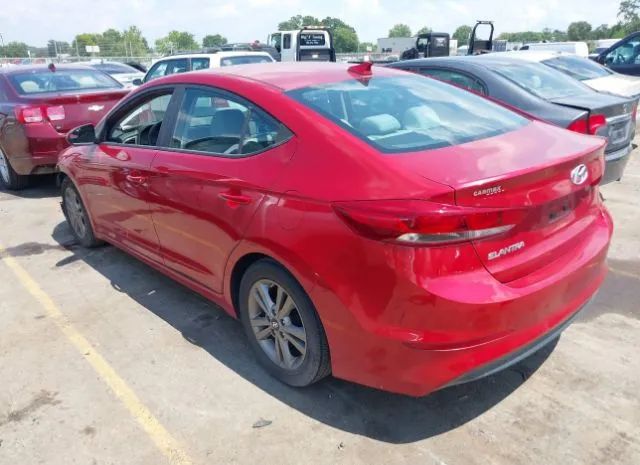 Photo 2 VIN: 5NPD84LF0HH090881 - HYUNDAI ELANTRA 