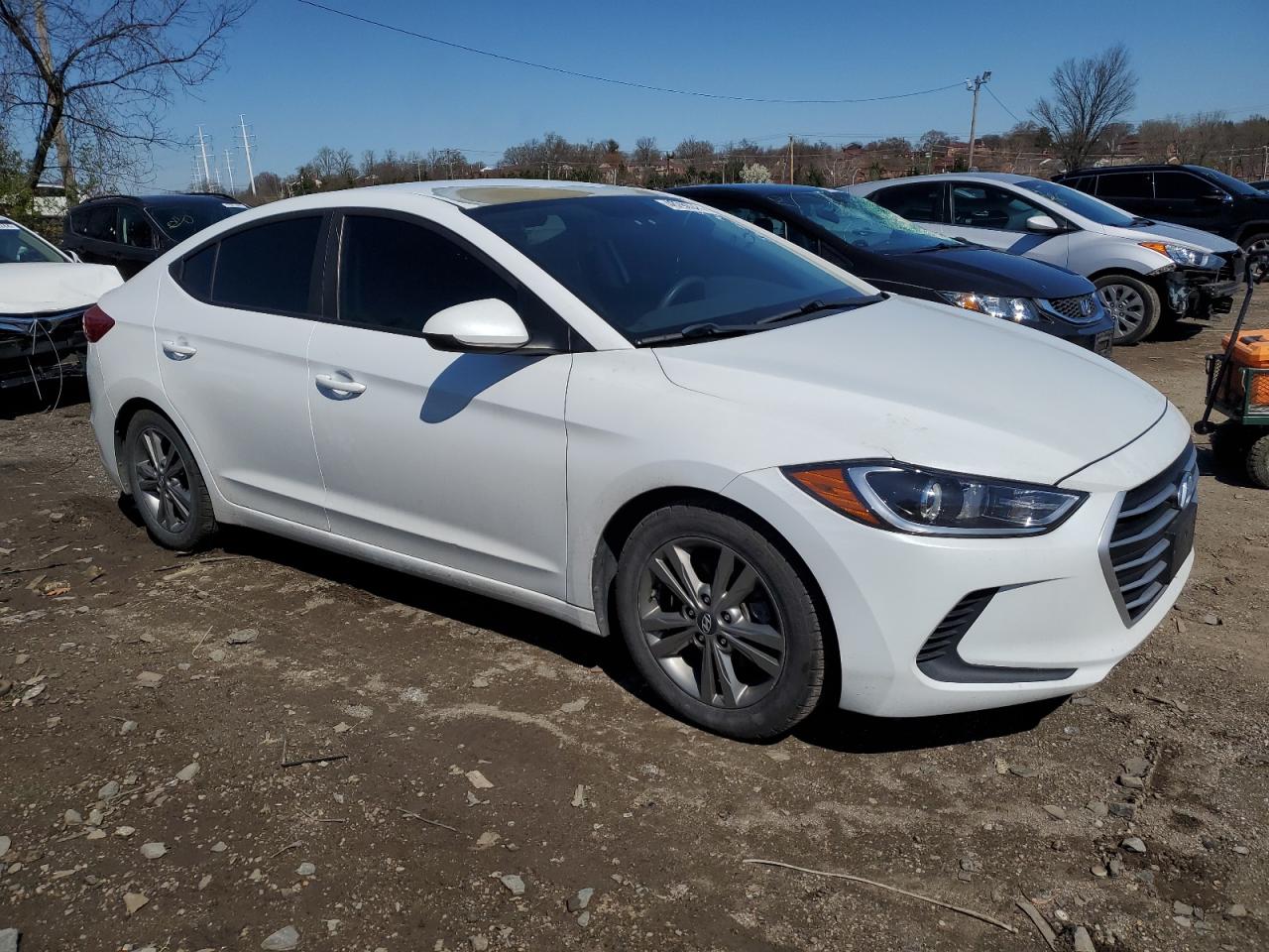 Photo 3 VIN: 5NPD84LF0HH095322 - HYUNDAI ELANTRA 