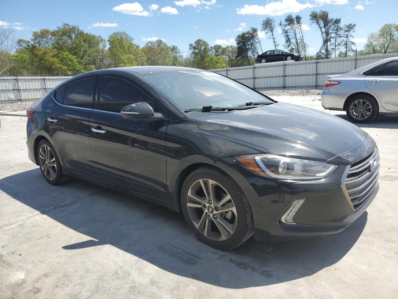 Photo 3 VIN: 5NPD84LF0HH098298 - HYUNDAI ELANTRA 