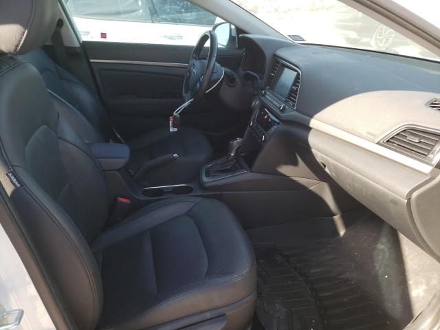 Photo 4 VIN: 5NPD84LF0HH105346 - HYUNDAI ELANTRA SE 